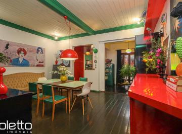 Casa · 221m² · 3 Quartos · Casa a venda no bairro Auxiliadora