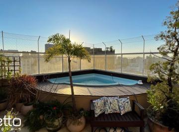 Apartamento · 141m² · 2 Quartos · 2 Vagas · Cobertura duplex com piscina privativa, lareira e vista exclusiva