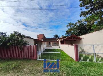 Casa · 88m² · 4 Quartos · 2 Vagas · Casa com espaço de terreno e kitnet