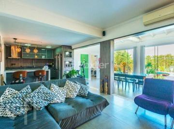 a90bdfee · Casa em Condomínio, 3 dormitórios, 235.96 m², em Saco Grande