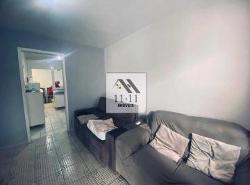 Casa · 60m² · 2 Quartos · 4 Vagas · Casa à venda em condomínio fechado no bairro Pinheirinho, Curitiba