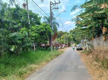 Foto 02 · Chácara à venda no Jardim Majestic, São José dos Campos-SP: seu refúgio de luxo na natureza!