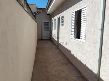 Casa de 3 quartos, Jacareí · Casa Padrão em Jacareí Bairro Jardim Emília 3 Dormitórios 104 m2 Duas Vagas de Garagem