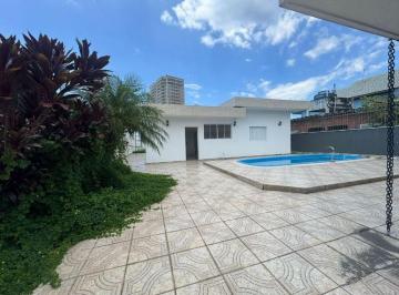 Foto 1 · Casa Isolada com 207 m² construídos, á poucos metros da Praia.