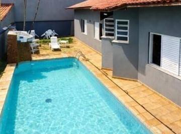Foto 1 · Casa à Venda no Balneário Flórida | 3 Suítes | Piscina | 4 Vagas de Garagem