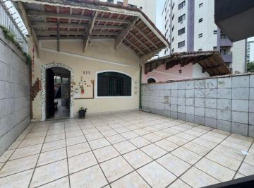 Foto 1 · Casa com 2 quartos, sala, cozinha, 2 banheiros e 2 vagas de garagem.