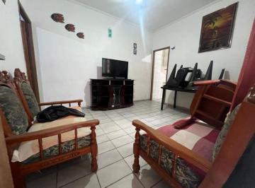 Foto 1 · Casa Térrea em Praia Grande com 2 Dormitórios.