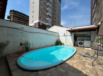 Foto 1 · Casa 3 dormitórios com piscina no Canto do Forte, Praia Grande/SP
