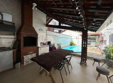 Foto 1 · Casa 3 quarto com piscina no Canto do Forte, Praia Grande/SP