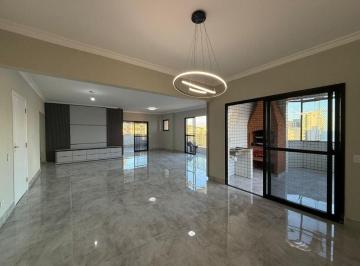 Foto 1 · Cobertura com 4 suítes, Piscina Privativa, todo reformado com vista Mar.
