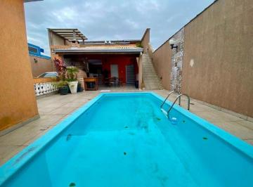 Foto 1 · Casa com Piscina à Venda no Bairro Tupi – Espaço, Conforto e Lazer Completo