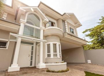 Casa · 295m² · 4 Quartos · 4 Vagas · Casa mobiliada com 4 dormitórios para aluga