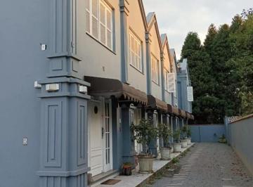 Apartamento · 85m² · 2 Quartos · 2 Vagas · Casa Geminada a venda em Canela.