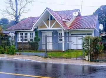 Casa · 3 Quartos · 2 Vagas · Casa a venda em Canela.