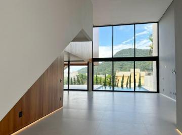 Foto 01 · CASA DE ALTO PADRÃO COM 4 SUÍTES À VENDA CONDOMÍNIO FECHADO EM BALNEÁRIO CAMBORIÚ - SC