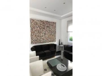 Casa · 1280m² · 2 Quartos · 2 Vagas · Imóvel disponível, ótima oportunidade