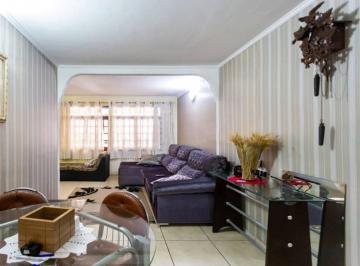 Casa · 177m² · 3 Quartos · 2 Vagas · Casa em Bela Vista com 177 m²!