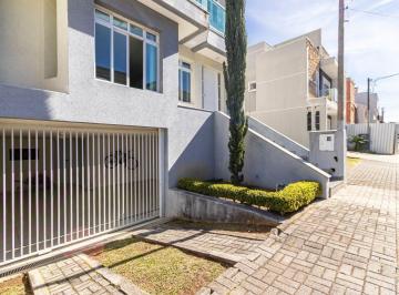 Casa de 3 quartos, Curitiba · Triplex em Condomínio fechado com 3 suítes à venda em Pinheirinho
