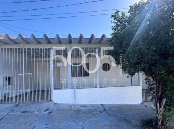 Foto 01 · Casa térrea para locação no Bairro São Luiz com 107m² e 2 dormitórios