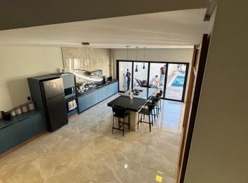Casa de 3 quartos, Contagem · CASA BEIRA DA LAGOA