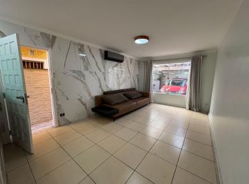 Casa de 2 quartos, São Paulo · Casa para alugar no Jd Ivana - 2 quartos, sendo 1 suíte.