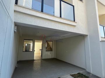 Casa · 120m² · 3 Quartos · 2 Vagas · Casa duplex à venda no Centro de Betim
