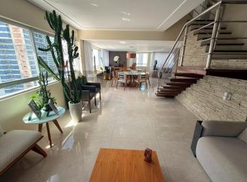 Apartamento · 189m² · 4 Quartos · 2 Vagas · Vendo apartamento reformado com 4 quartos nos Aflitos