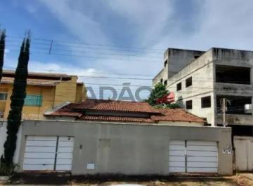 Fachada · Casa 3 Quartos - Jardim América Casa de Rua com 3 Quarto(s) por R$ 950000.00 no setor Jardim América