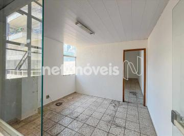 Sala · Sala Comercial para locação no Buritis 35m²; com 01 vaga de garagem
