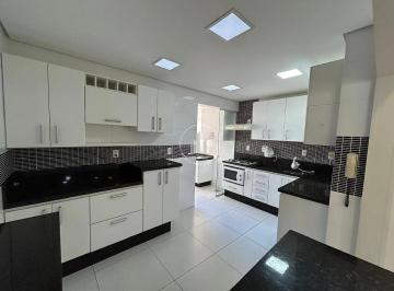 Apartamento · 92m² · 3 Quartos · 1 Vaga · Apartamento 3 Quartos com Piscina - Carvoeira