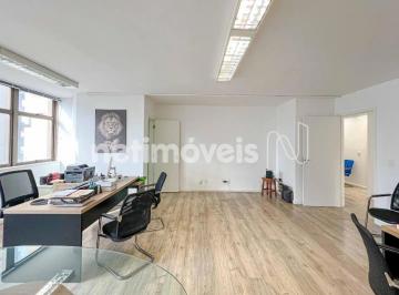 Comercial · 219m² · 4 Vagas · Andar-Pilotis para Locação na Savassi | 219m²; 04 vagas cobertas