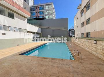 Piscina · Excelente apartamento 3 quartos, andar alto com vista espetacular!