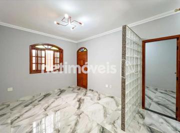 Sala de estar · Casa para Alugar no Copacabana | Belo Horizonte/MG