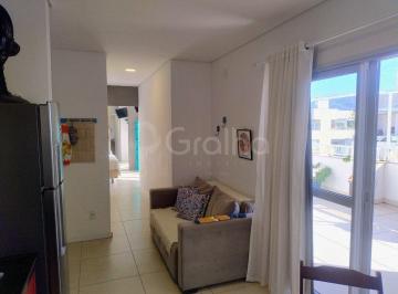 living · Cobertura de 80m² no Campeche