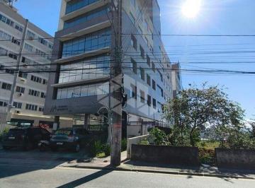 01 · Apartamento para alugar 2 Quartos (1 Suíte), garagem, sacada e 74m² em São José