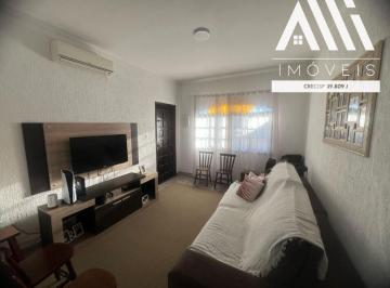 Casa · 74m² · 2 Quartos · 2 Vagas · Casa Geminada Térrea 2 quartos com suíte no Maracanã, Praia Grande