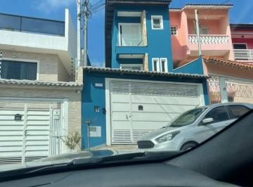 Casa · 196m² · 3 Quartos · 4 Vagas · Sobrado Jaguaribe