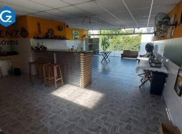 Casa · 450m² · 3 Quartos · 2 Vagas · Sobrado Osasco