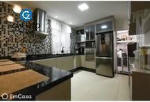 Casa · 215m² · 4 Quartos · 2 Vagas · Sobrado Bela Vista