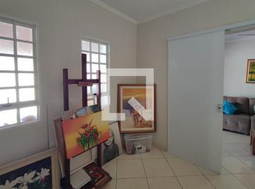 Imóvel bem arejado, bem ilumoinado, cerca elétrica, camera de monitoramento.
20 · Casa à Venda - Jardim Eulina, 2 Quartos, 200 m2