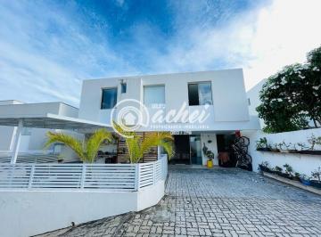 Casa de condomínio 4/4 nascente com energia solar para locação em Buraquinho · Casa de condomínio 4/4 nascente com energia solar para locação em Buraquinho