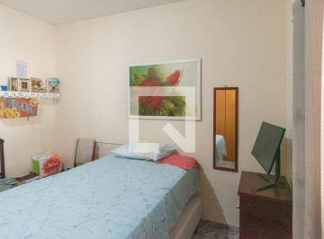 Localizada no bairro São Bernardo, esta espaçosa casa de 160m² é uma excelente e · Casa à Venda - São Bernardo, 3 Quartos, 160 m2