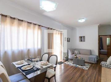 Esta maravilhosa casa de 265 metros quadrados oferece um espaço amplo e confortá · Casa à Venda - Bosque, 3 Quartos, 265 m2