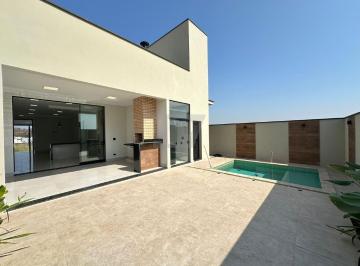 Casa · 154m² · 3 Quartos · 4 Vagas · Casa a Venda - Canada