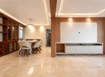 Apartamento de 5 quartos, Curitiba · Apartamento à Venda no Batel | 222m² | 4 Suítes | 2 Vagas | Mobiliado
