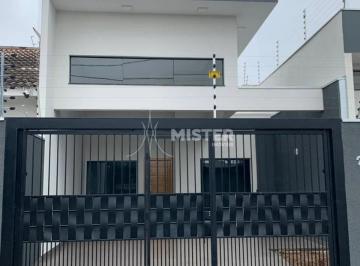 Casa · 100m² · 3 Quartos · 2 Vagas · CASA COM 1 SUÍTE E 2 QUARTOS NO JARDIM TRÊS LAGOAS EM MARINGÁ - PR