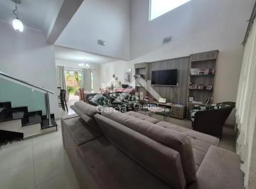 Casa · 213m² · 4 Quartos · 4 Vagas · Casa no Condomínio Bougainvillee Residencial IV em Peruíbe