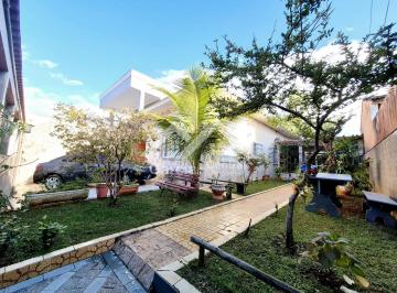 Casa · 221m² · 3 Quartos · 2 Vagas · Casa com piscina no bairro Stella Maris em Peruíbe