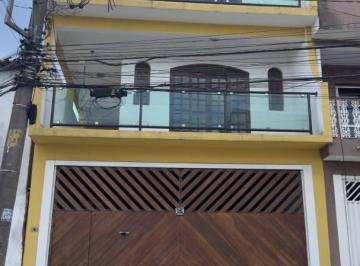 Casa · 390m² · 4 Quartos · 6 Vagas · Sobrado com edicula