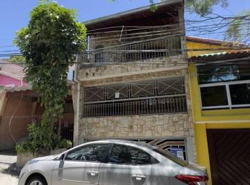 Casa · 262m² · 2 Quartos · 2 Vagas · Sobrado Cidade das Flores